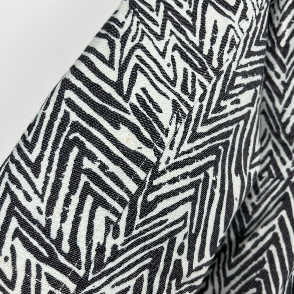 Cabi Zig Zag Ponte Knit Jacket style #3034 - Picture 10 of 11